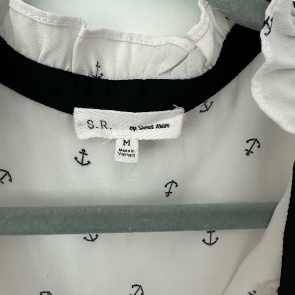 Sweet Rain Anchor Print Blouse - Picture 2 of 3